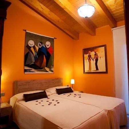 Villaro Del Bosc Hotel 3*