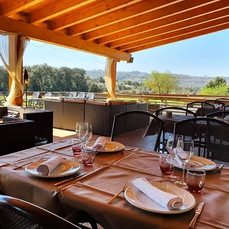 Lumia At Villaro Del Bosc Hotel 3* Freixinet